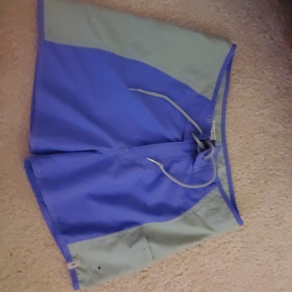 Royal Robbins outdoor shorts - Picture 1 of 3
